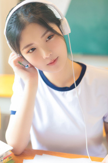 已婚人妻练车被教练侵犯